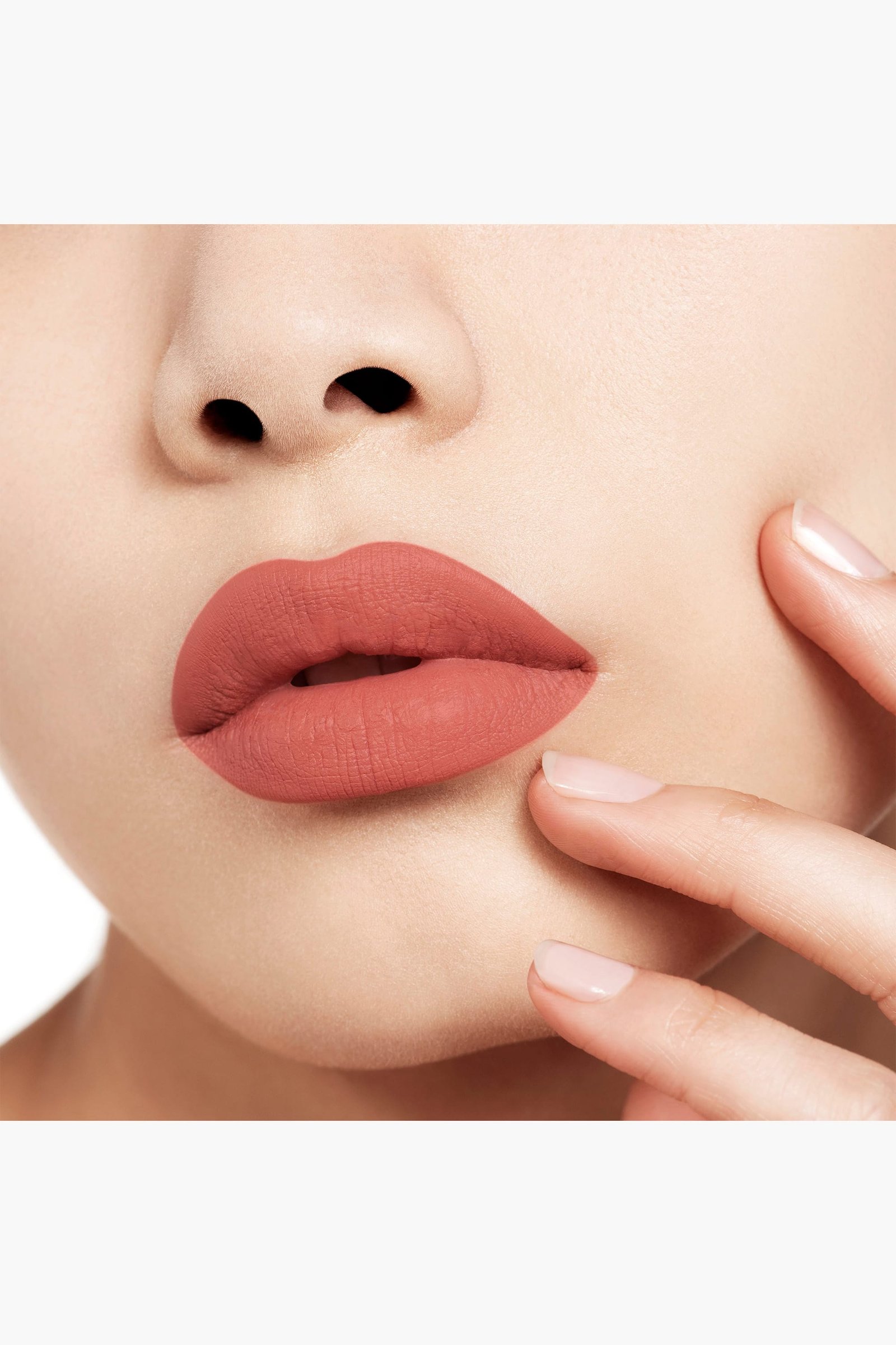 Rouge Dior Refill color 100_velvet — 100 Nude Look velvet finish