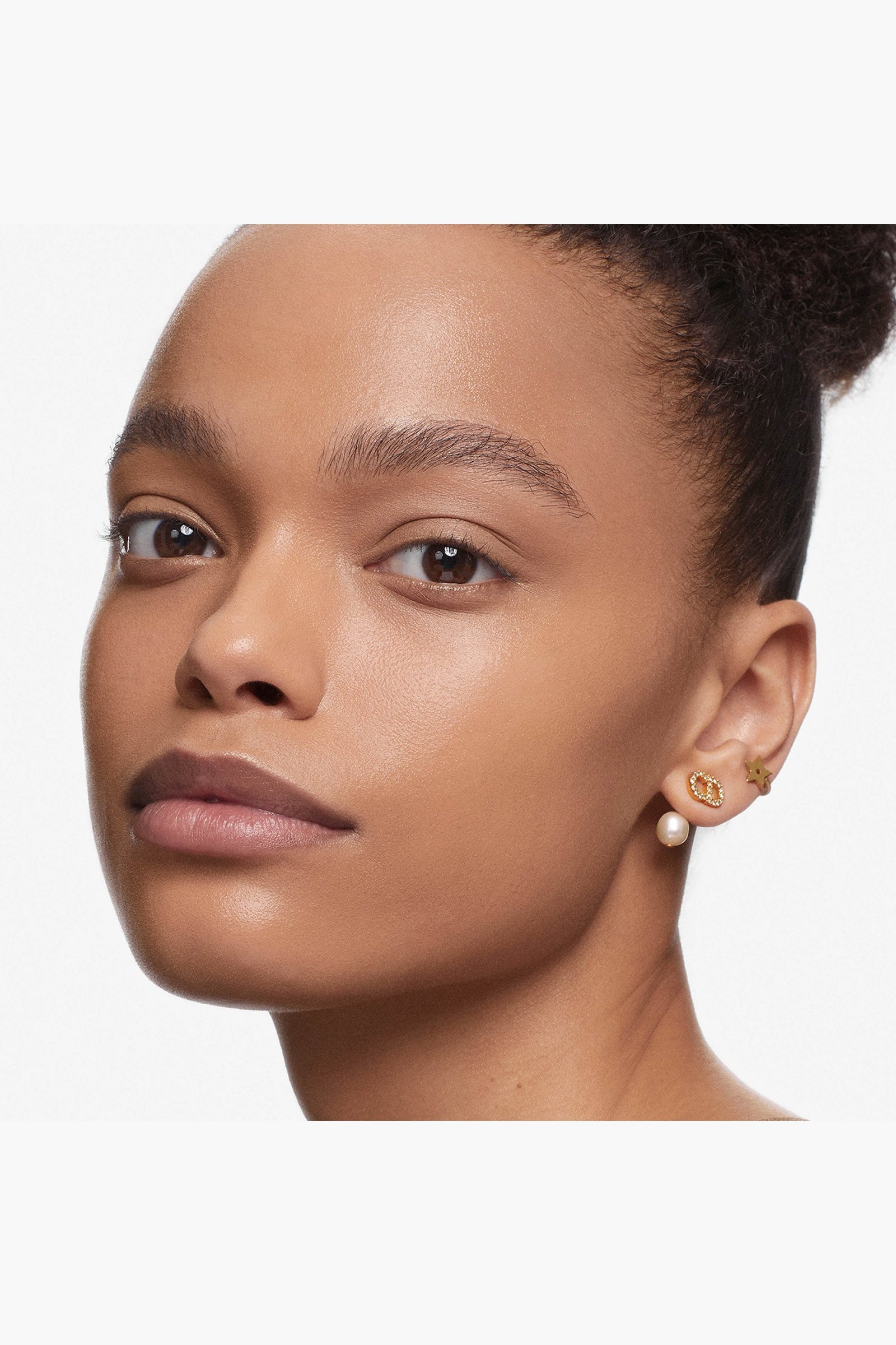 Dior Forever Hydra Nude color 3,5N — 3.5 N Neutral