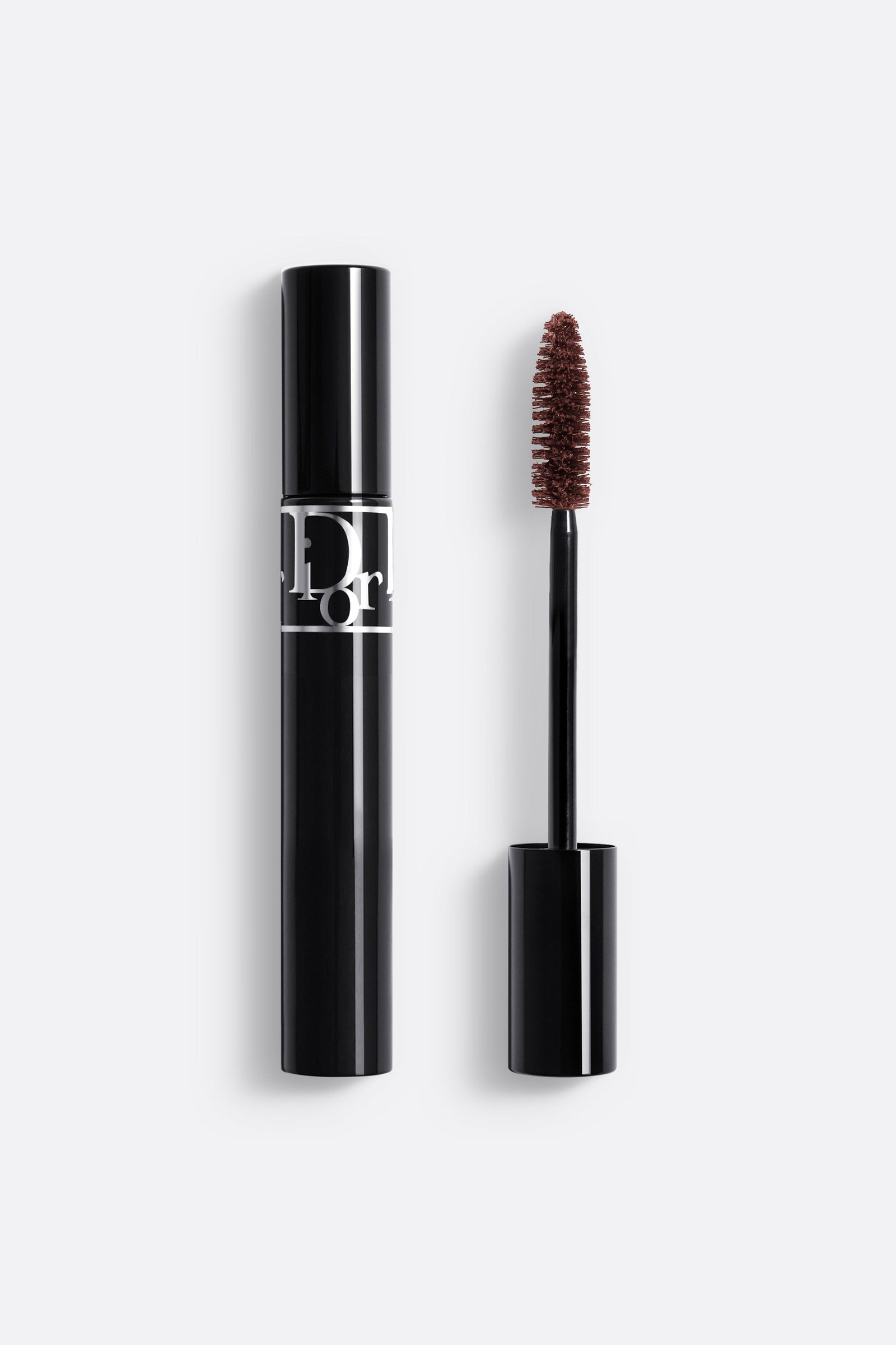 Diorshow Waterproof color 698 — 698 Marron