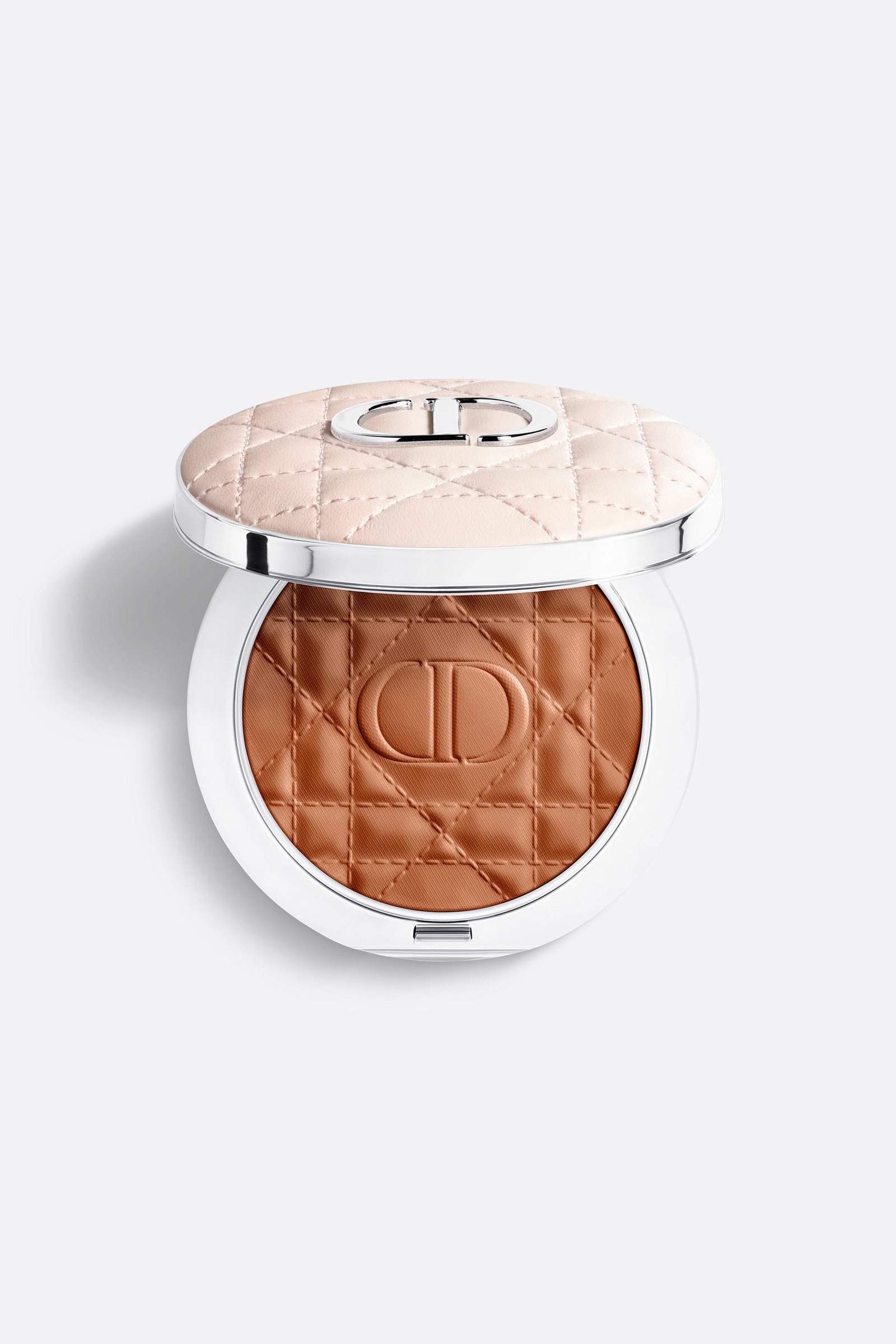 Dior Forever Nude Matte Filter color 04 — 04 Tan