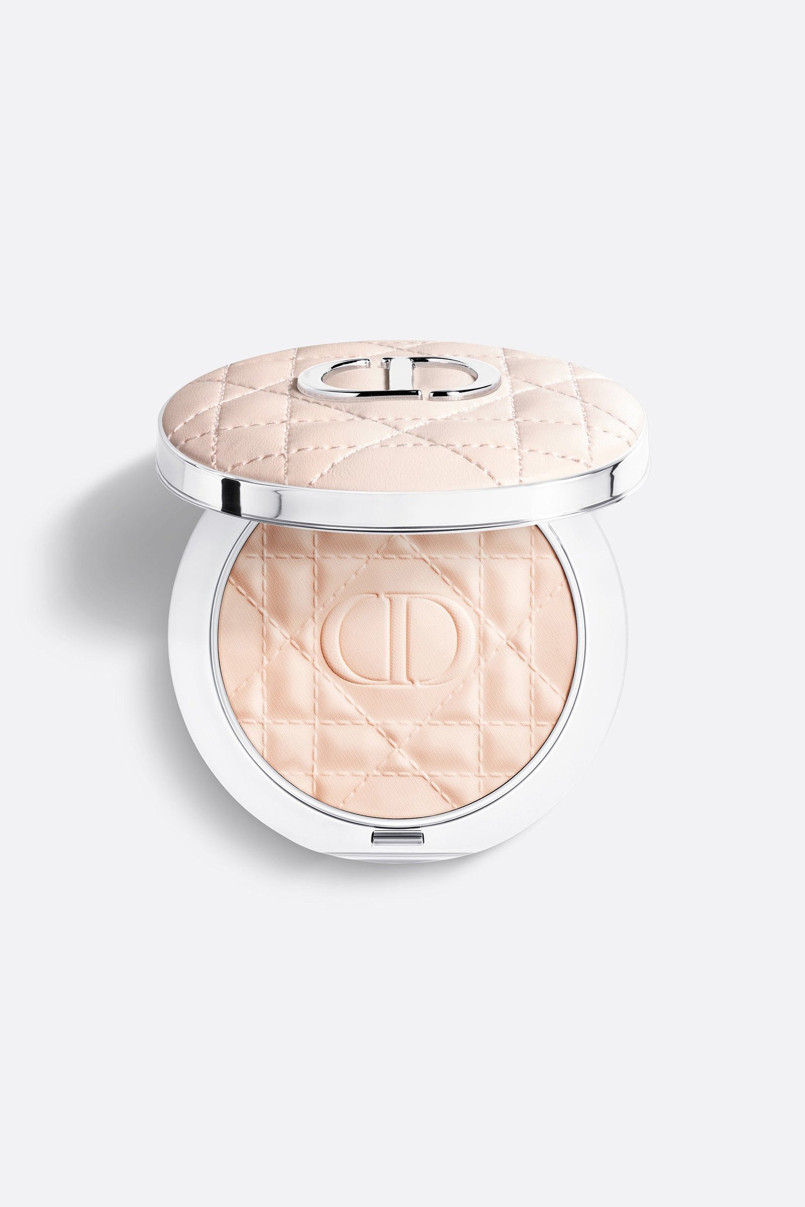 Dior Forever Nude Matte Filter color 01 — 01 Fair