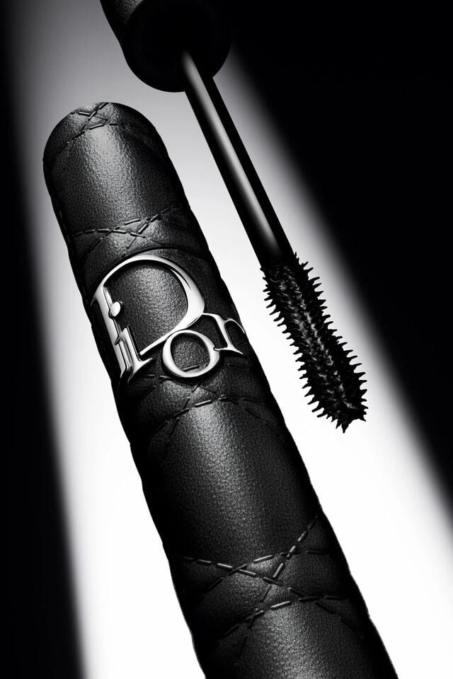 Diorshow Overvolume — 090 Overblack