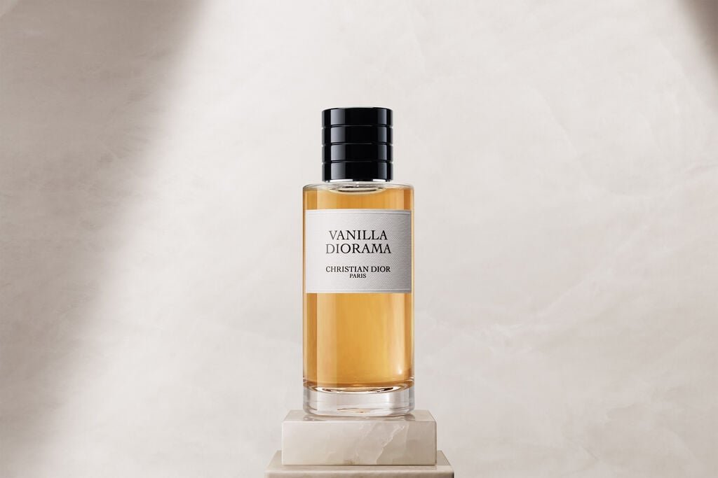 Vanilla Diorama — 3.4 oz