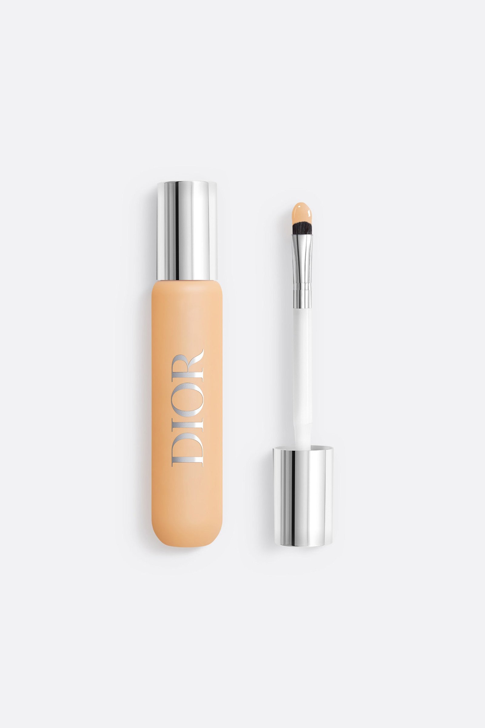Dior Backstage Flash Perfector Concealer color 4N — 4N Neutral