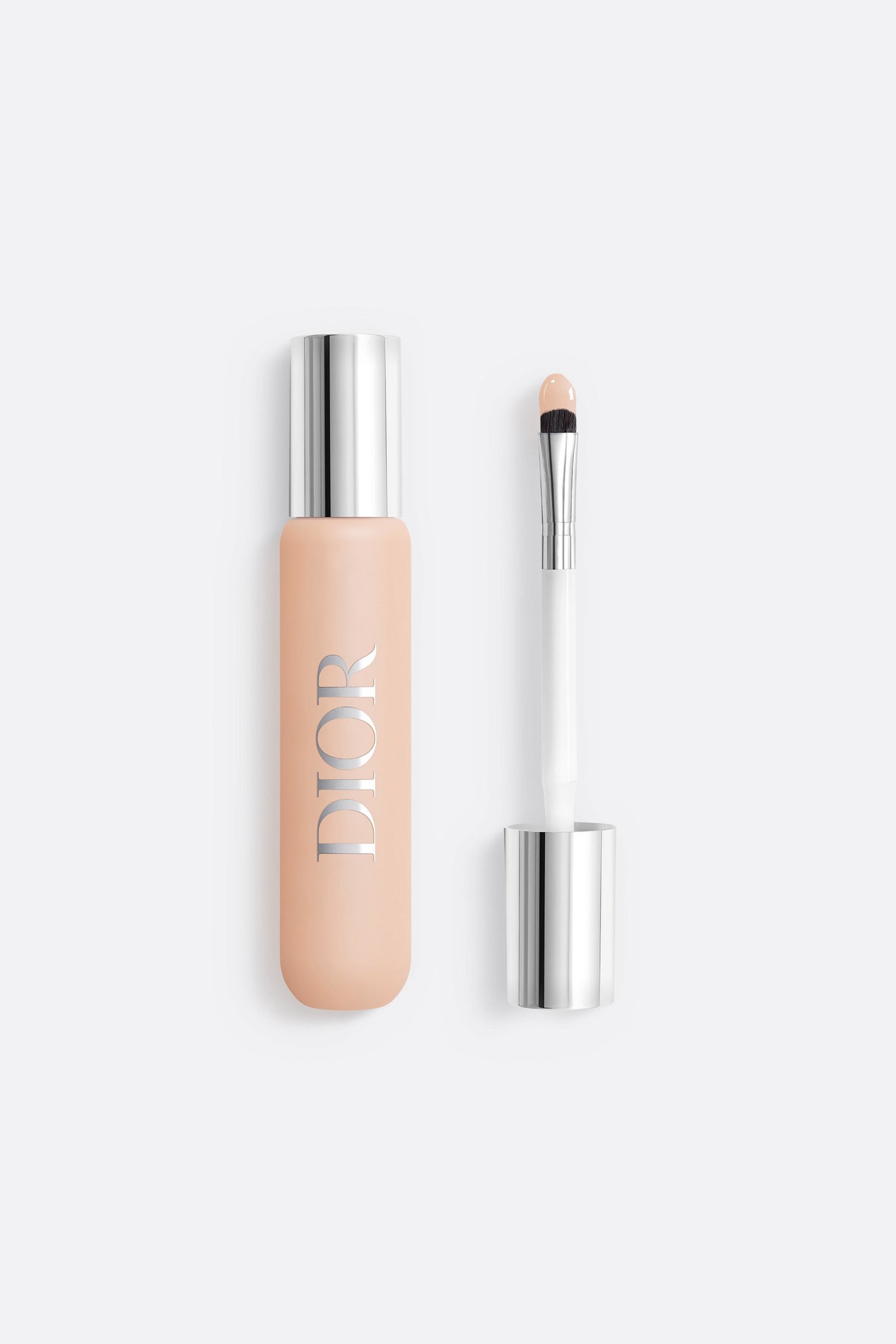 Dior Backstage Flash Perfector Concealer color 4C — 4C Cool